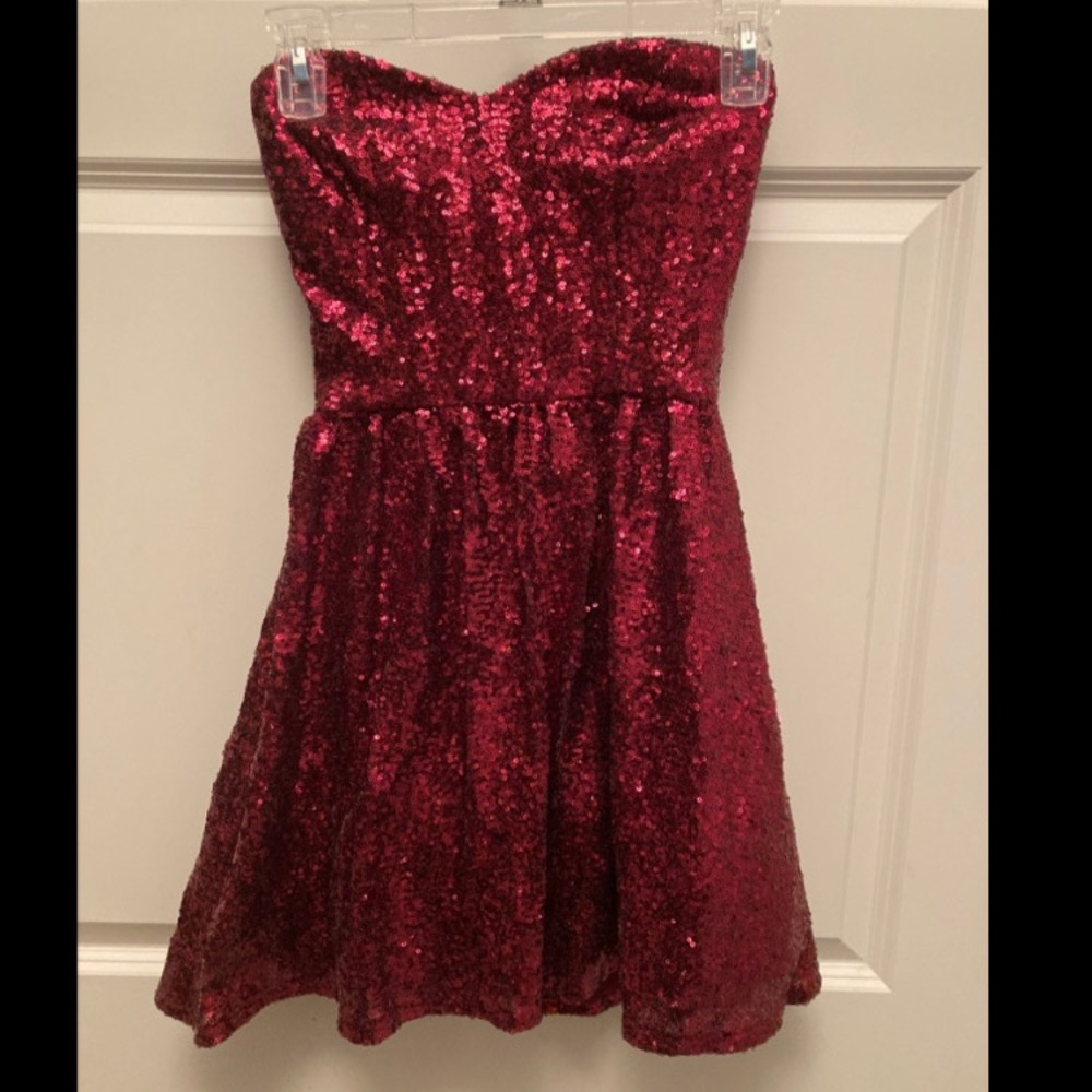 Maroon Sequins Party Dress